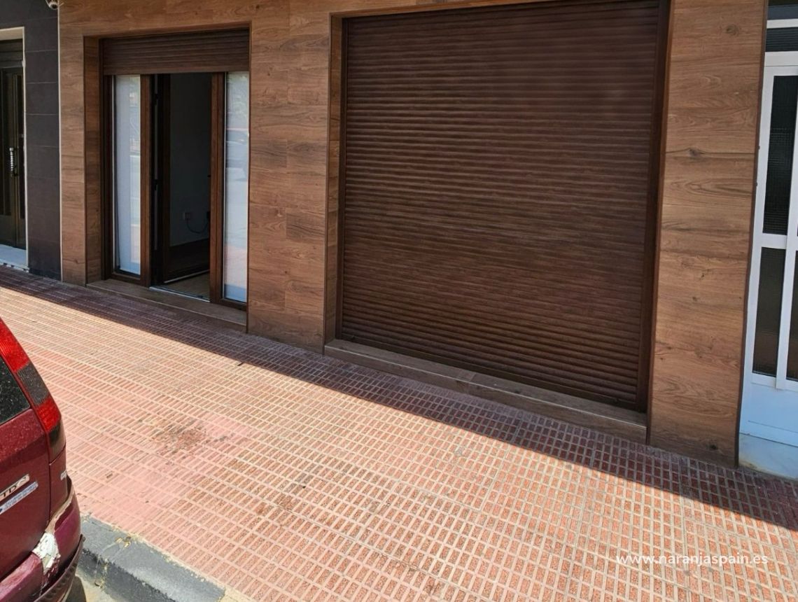 Sale - Kommersiella fastigheter - Guardamar del Segura - folk Guardamar