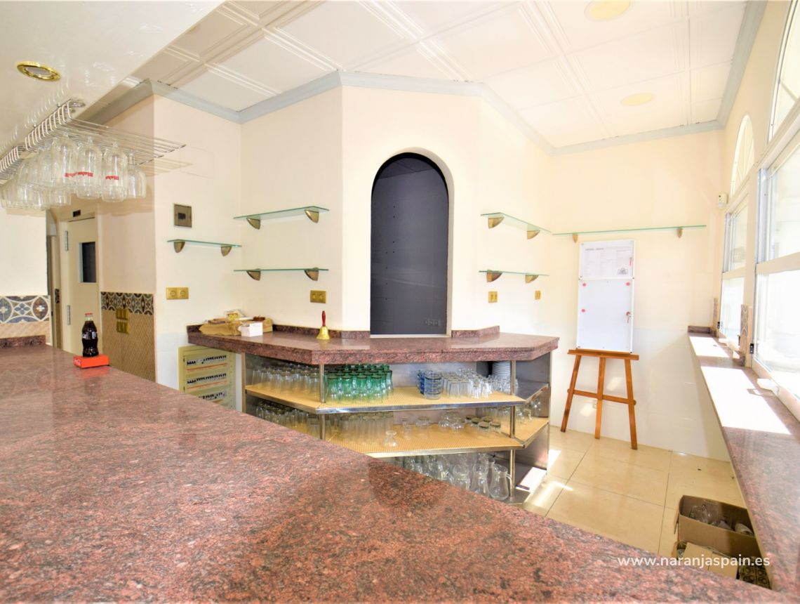 Sale - Kommersiella fastigheter - Guardamar del Segura