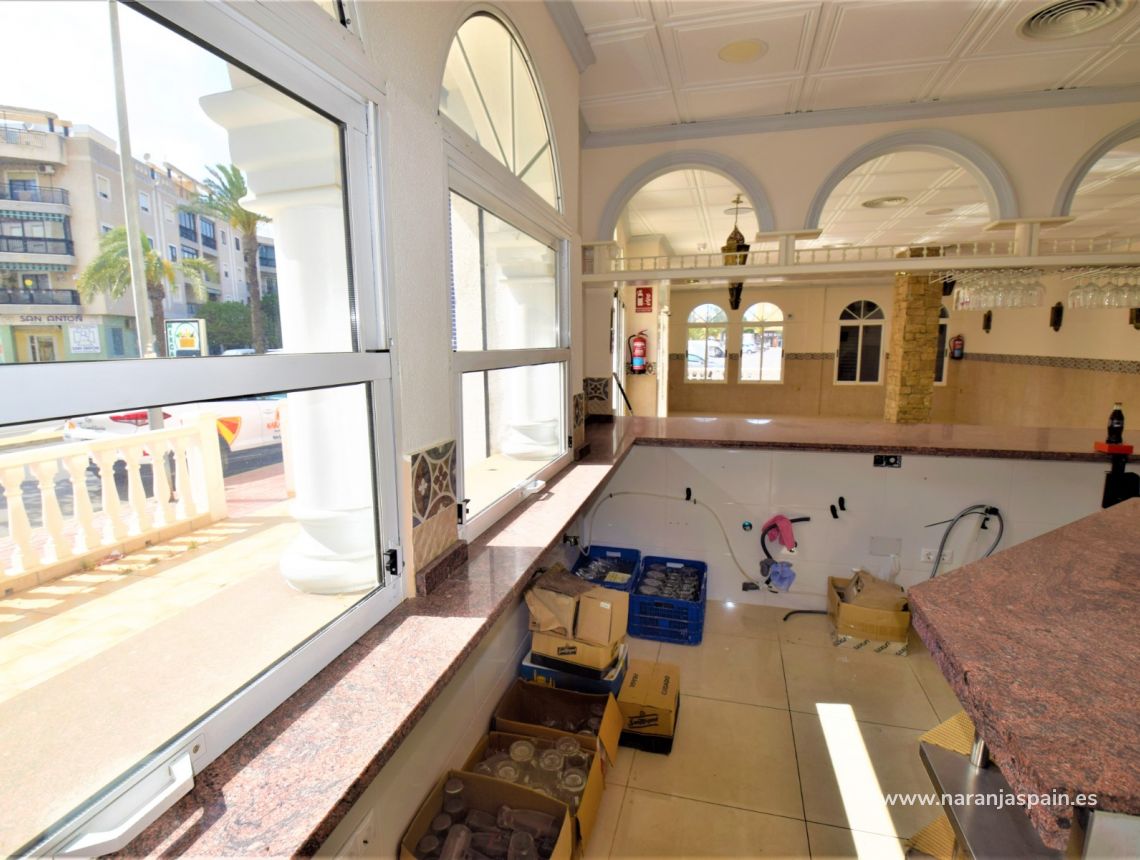 Sale - Kommersiella fastigheter - Guardamar del Segura