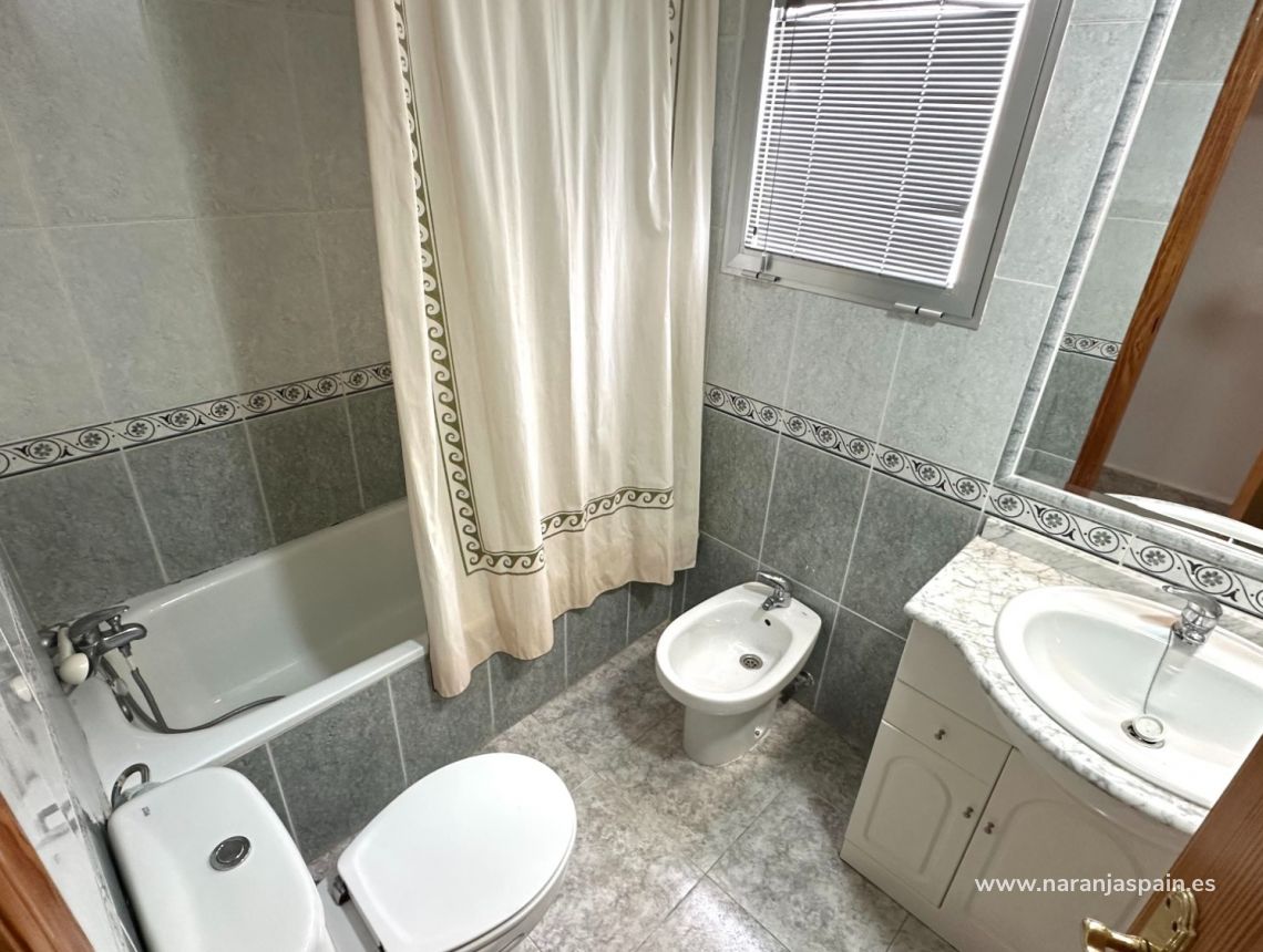 Sale - Lägenhet - Guardamar del Segura - CENTRO