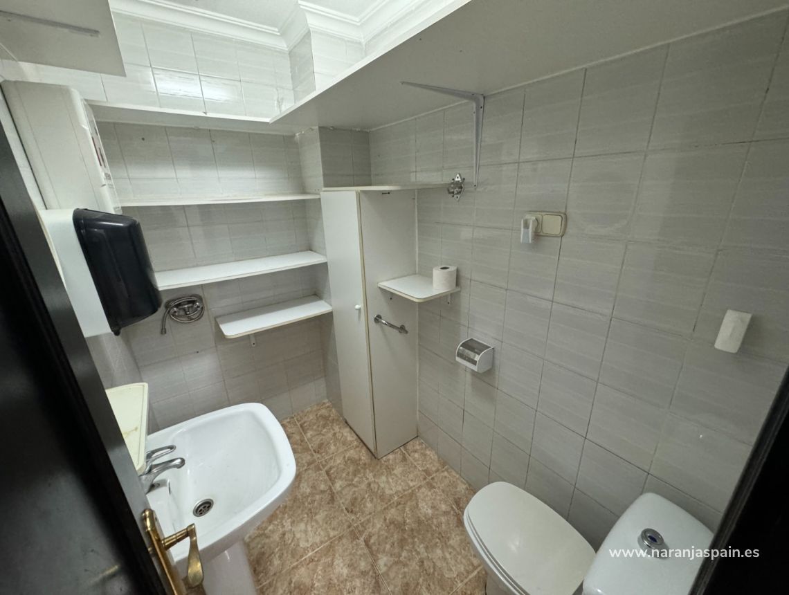 Sale - Помещение - Гвардамар дель Сегура - CENTRO