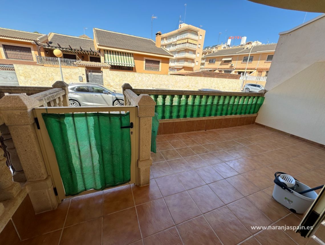 Sale - Semi-detached house - Guardamar del Segura - Park Reina Sofia