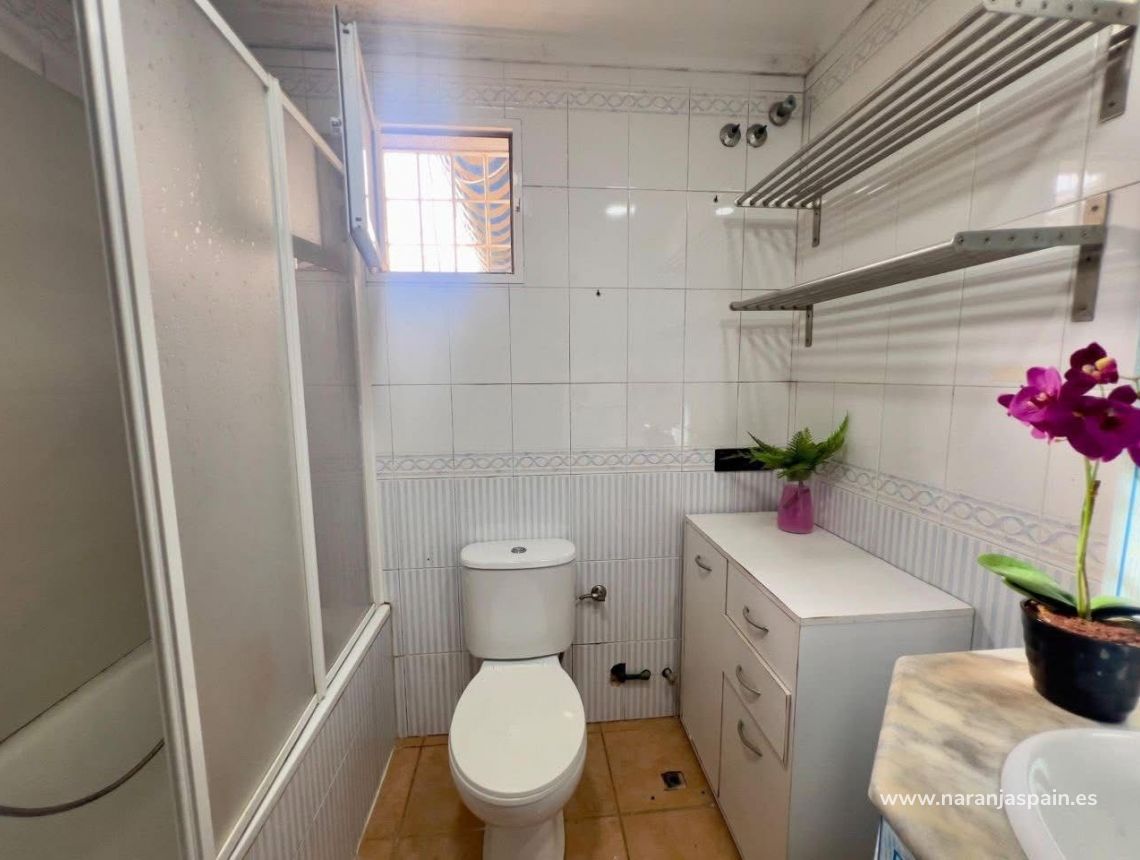 Sale - Semi-detached house - Torrevieja - aguas nuevas