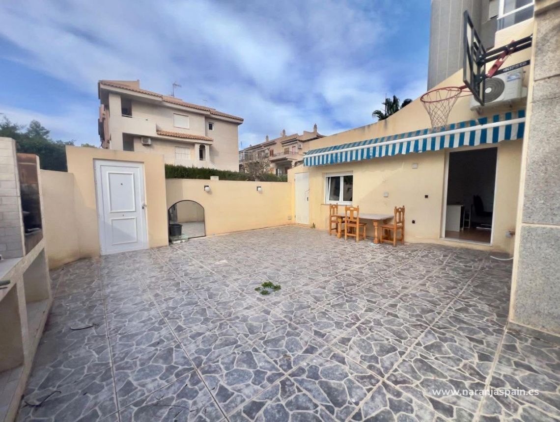 Sale - Semi-detached house - Torrevieja - aguas nuevas