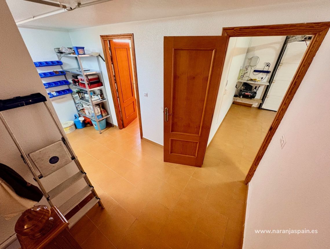 Sale - Single Family Home - Ориуэла Коста  - Las Filipinas