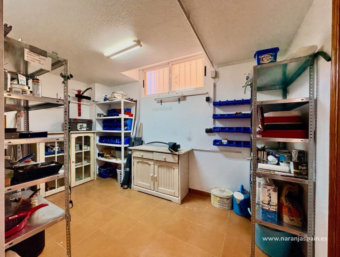 Sale - Single Family Home - Ориуэла Коста  - Las Filipinas