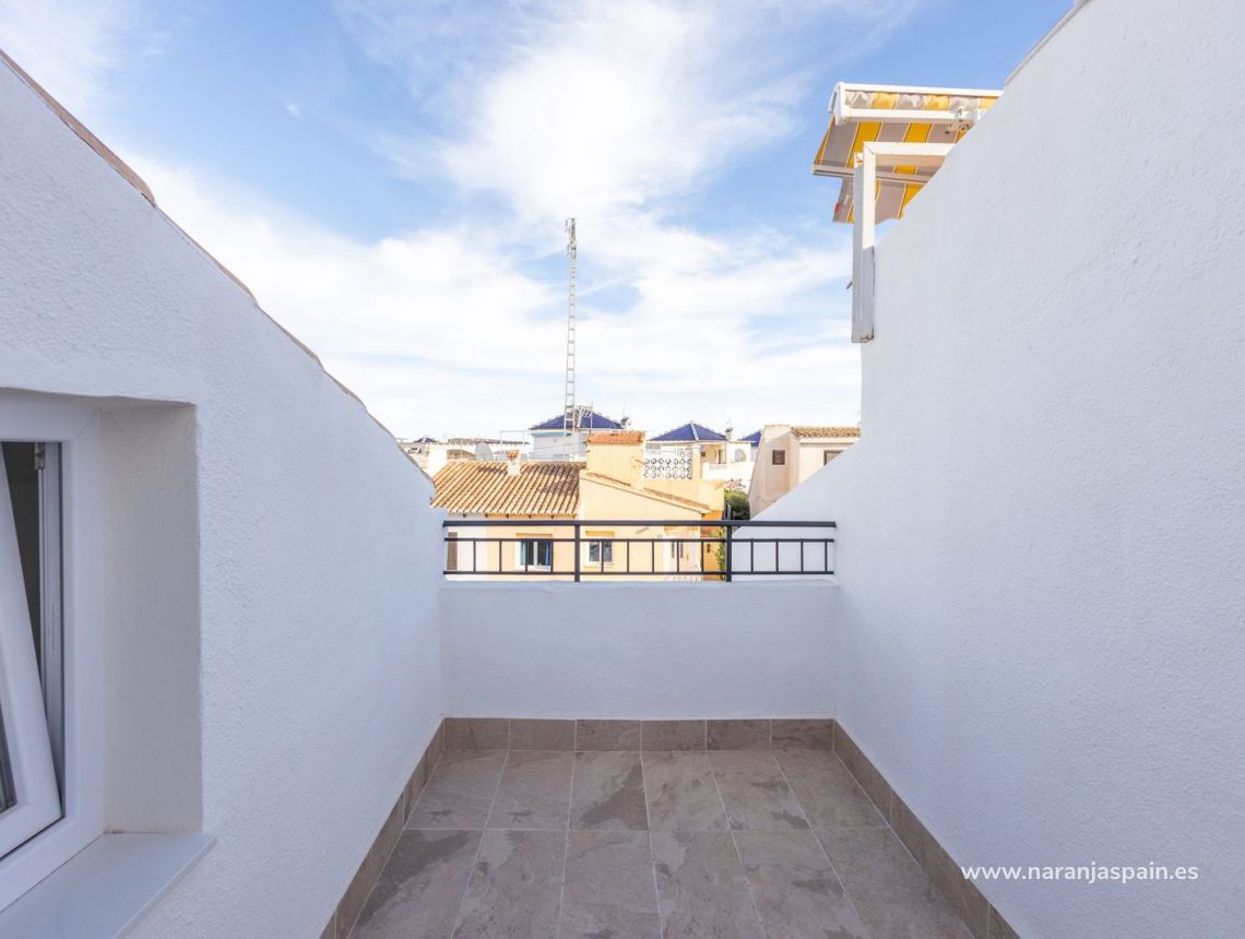 Sale - Town House - Los Balcones