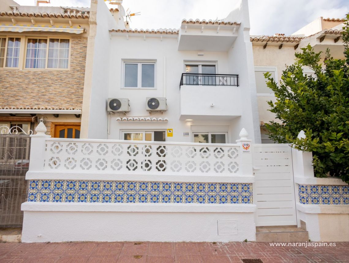 Sale - Town House - Los Balcones