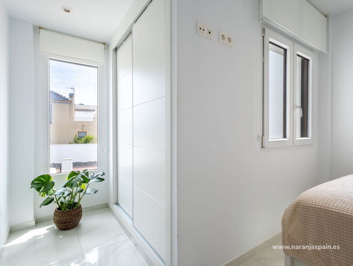 Sale - Town House - Los Balcones