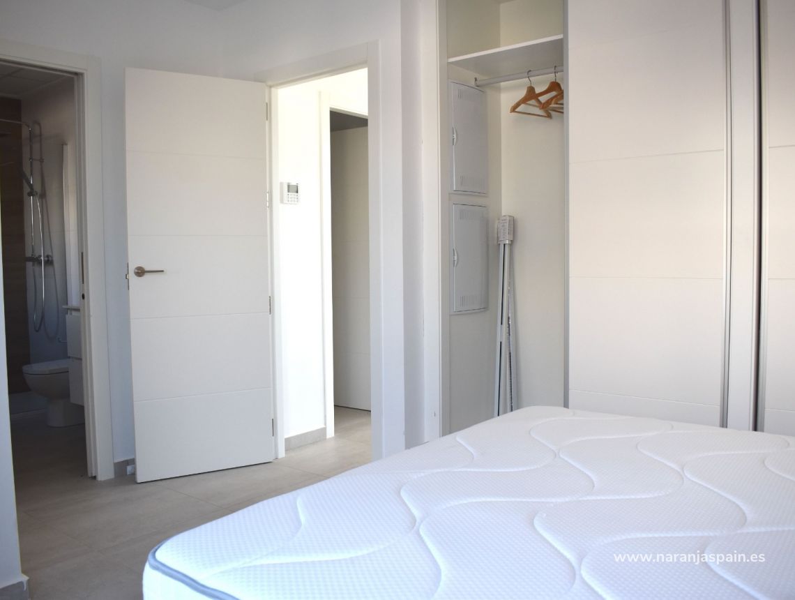 Sale - Vila - Los Montesinos