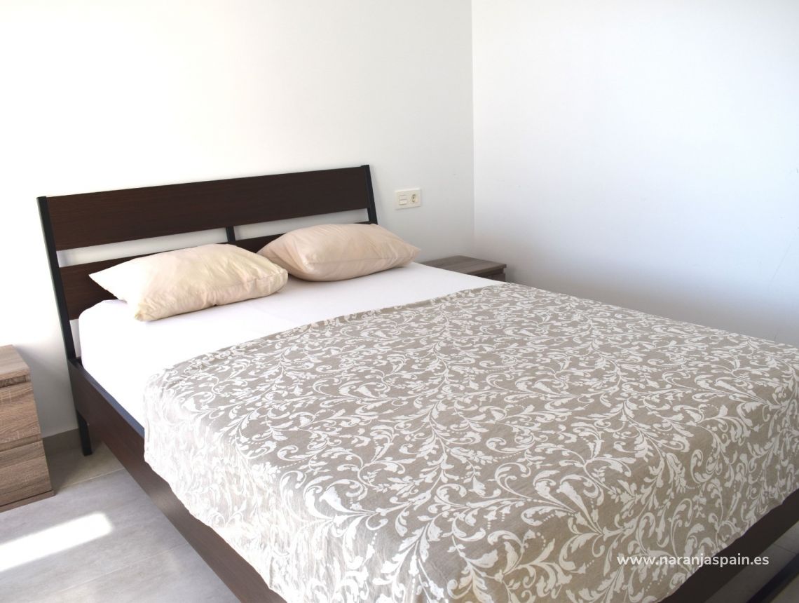 Sale - Vila - Los Montesinos