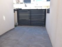 Sale - Vila - Los Montesinos