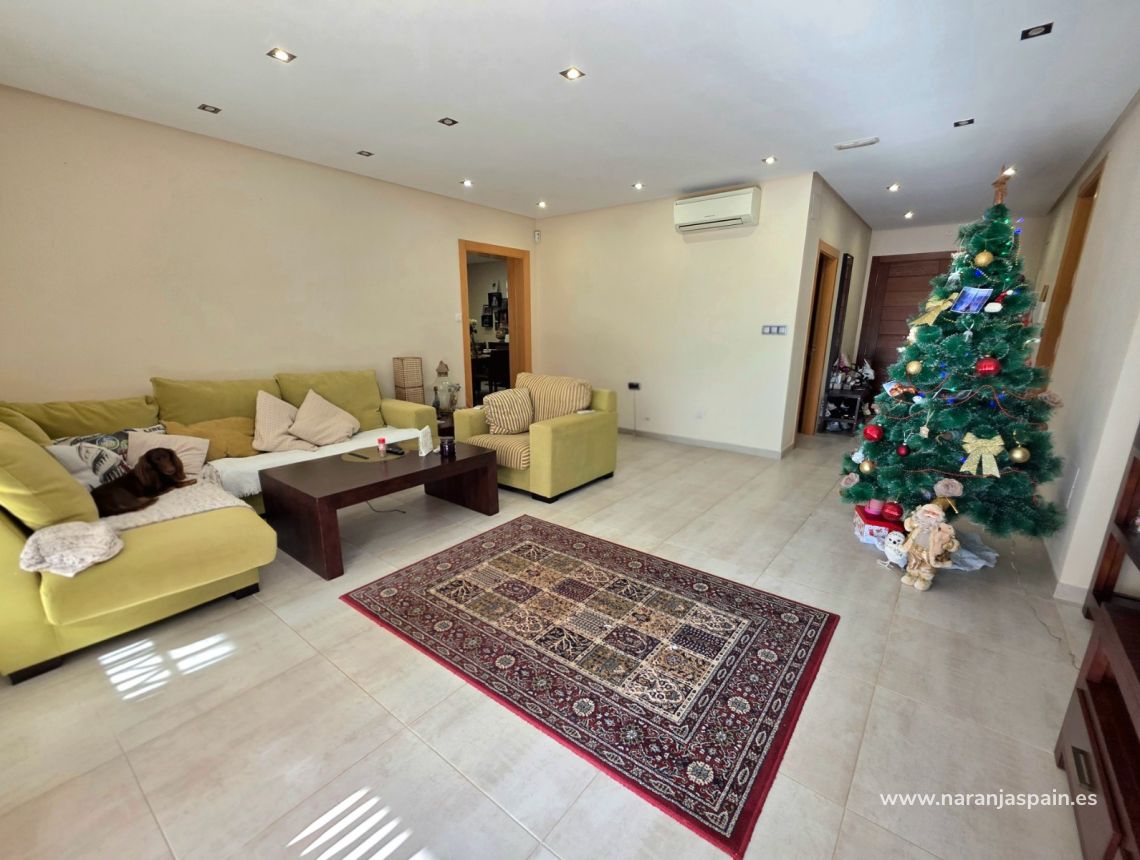 Sale - Vila - Torrevieja - Cabo Cervera