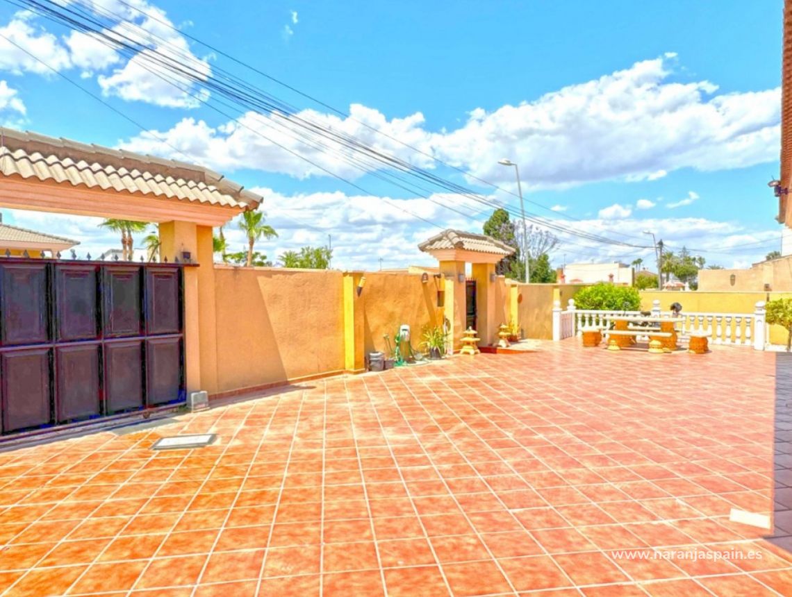 Sale - Vila - Torrevieja - Los Balcones - Los Altos del Edén