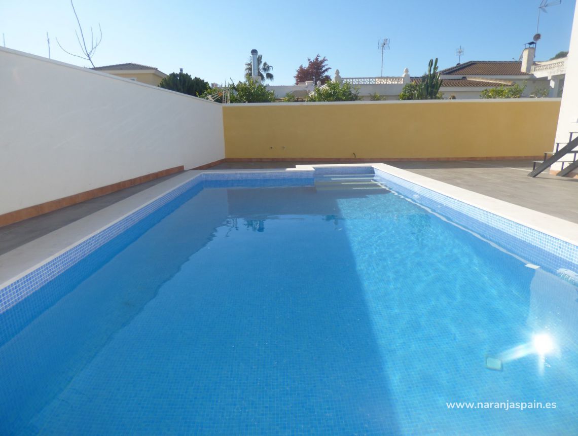 Sale - Vila - Torrevieja - Los Balcones