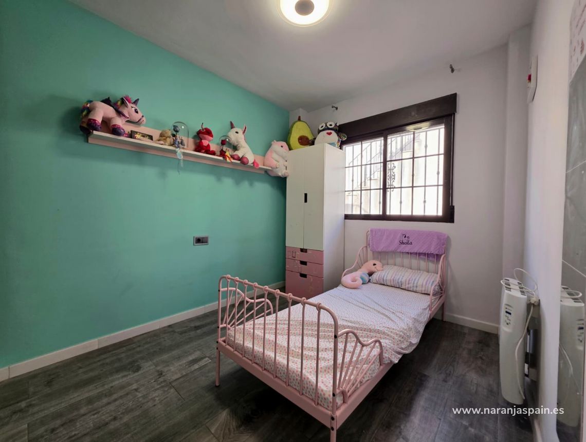 Sale - Vila - Torrevieja - Sector 25