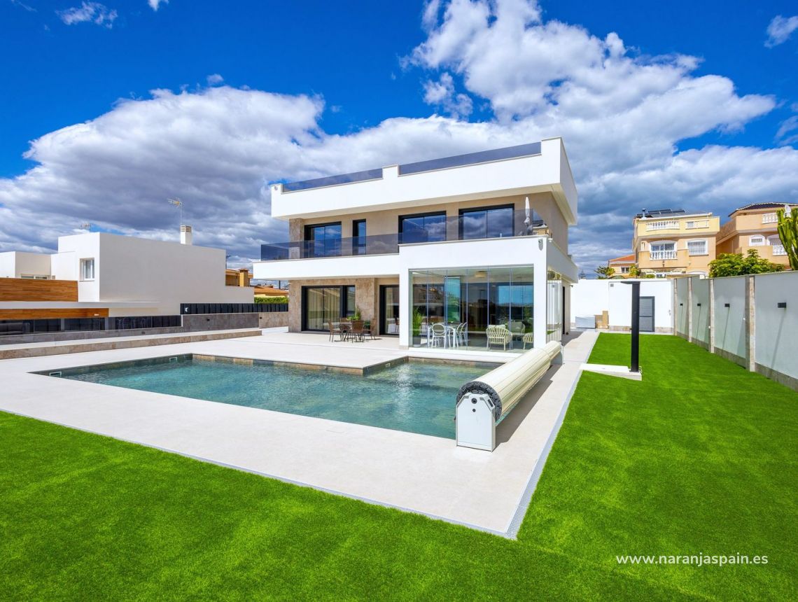 Sale - Villa - Aguas Nuevas
