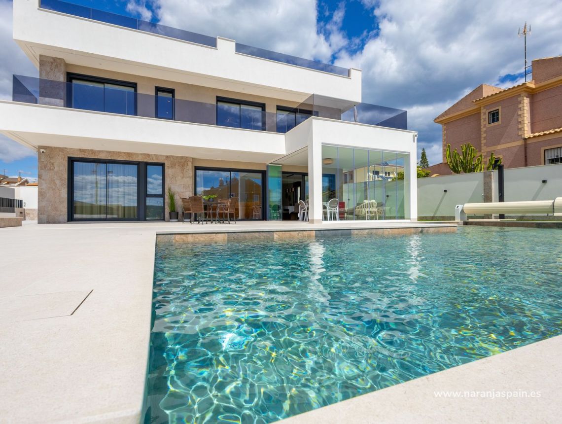 Sale - Villa - Aguas Nuevas