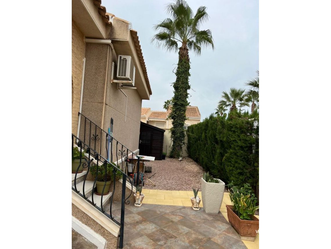 Sale - Villa - Benijofar