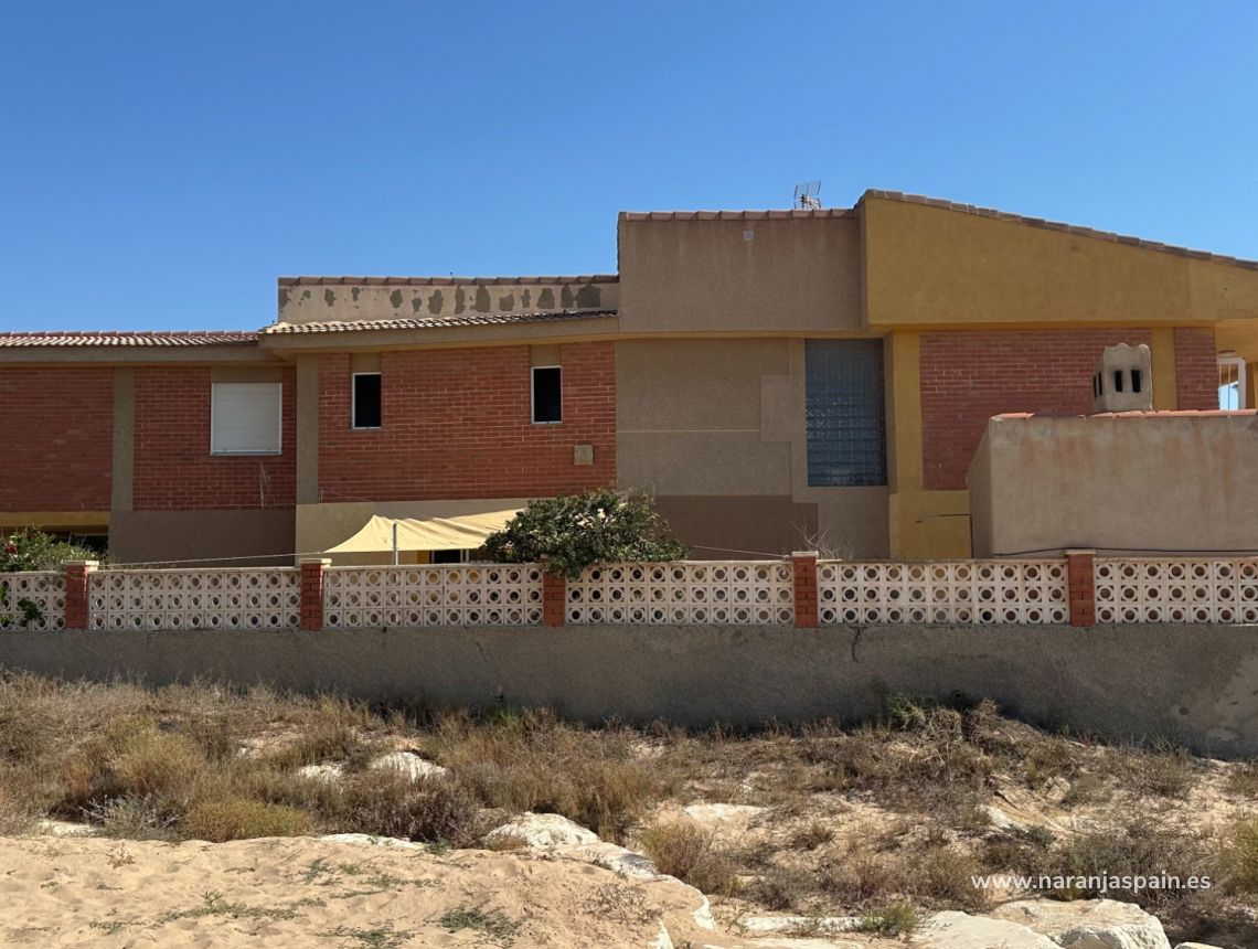 Sale - Villa - Guardamar del Segura - Guardamar