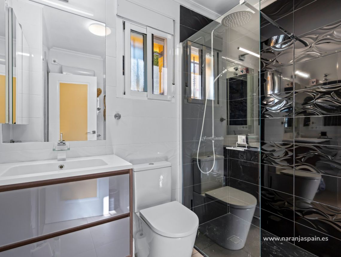 Sale - Villa - Guardamar del Segura - Urb. El Raso