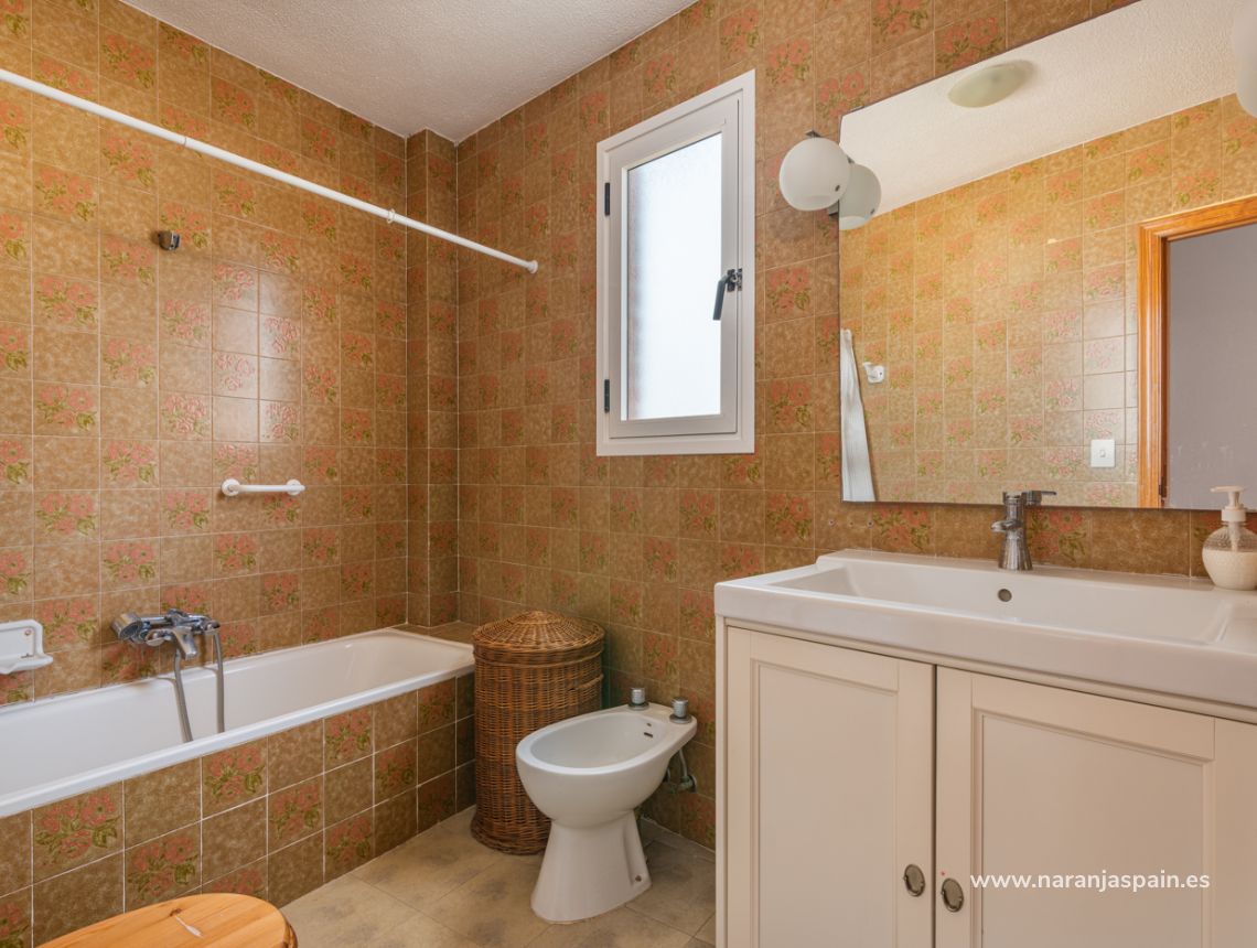 Sale - Villa - Гвардамар дель Сегура - Guardamar del Segura