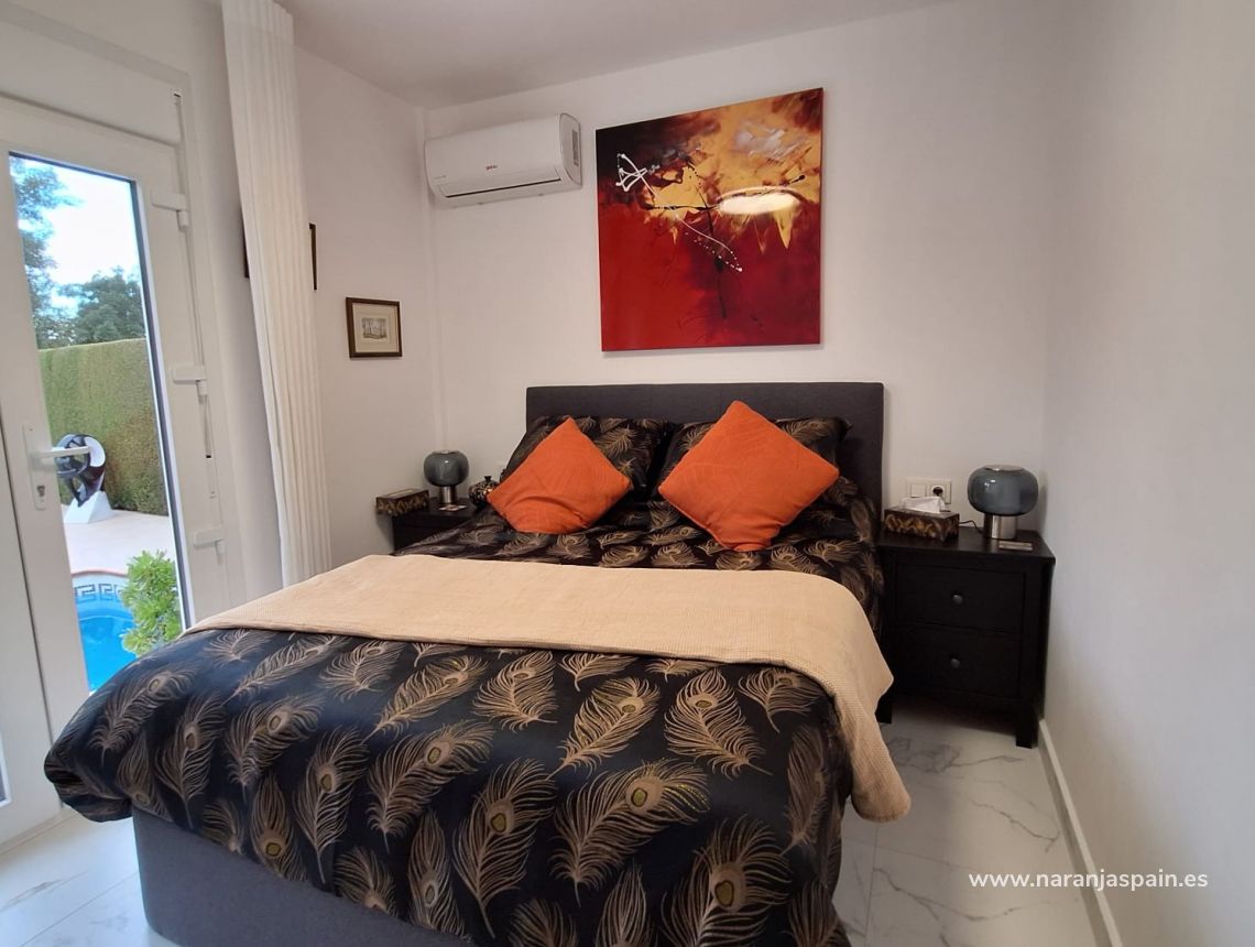 Sale - Villa - Гвардамар дель Сегура - Урб. Ель Расо