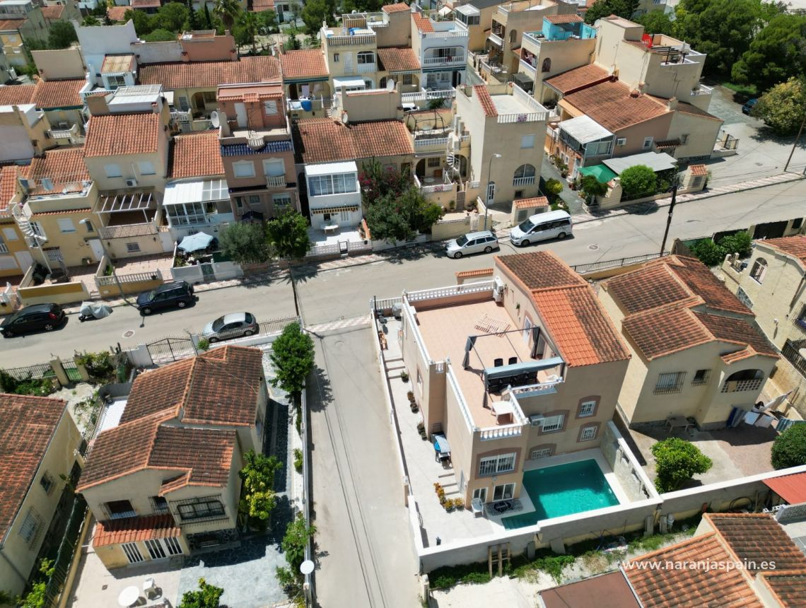 Sale - Villa - La Marina - La Marina Urb