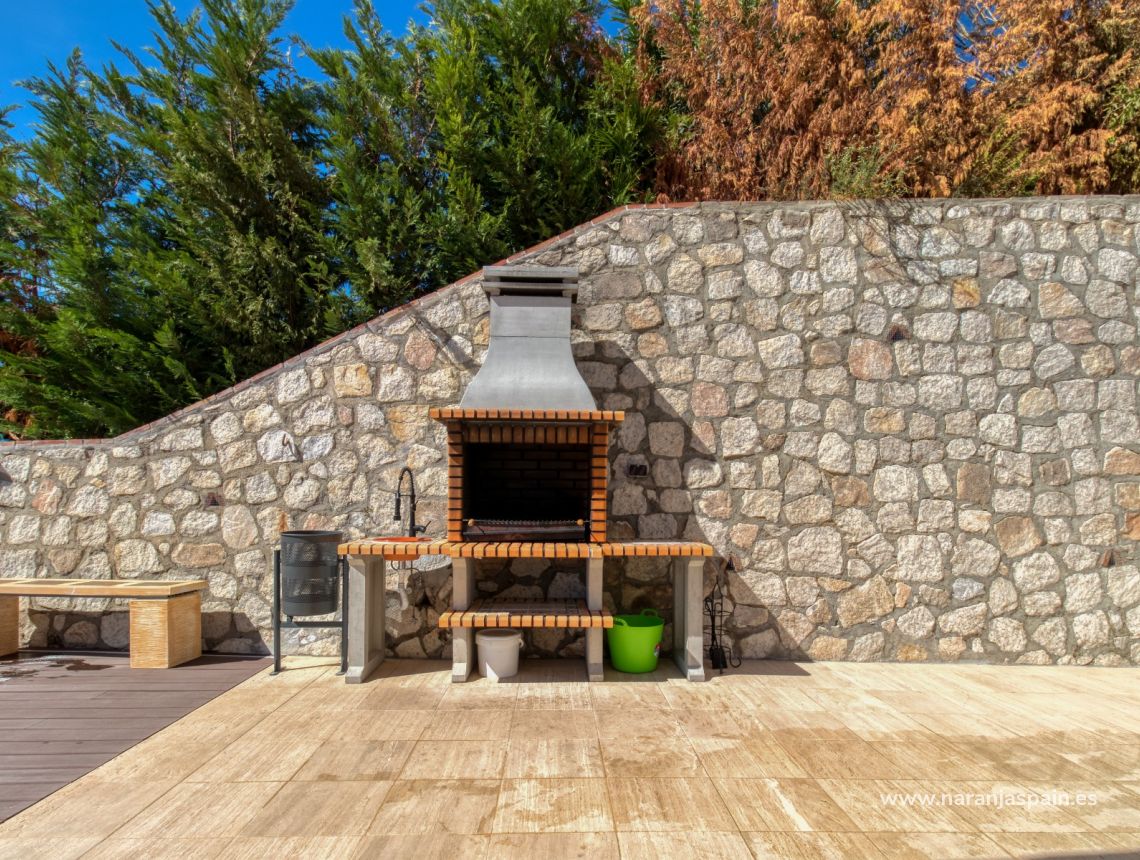 Sale - Villa - Málaga - Estepona