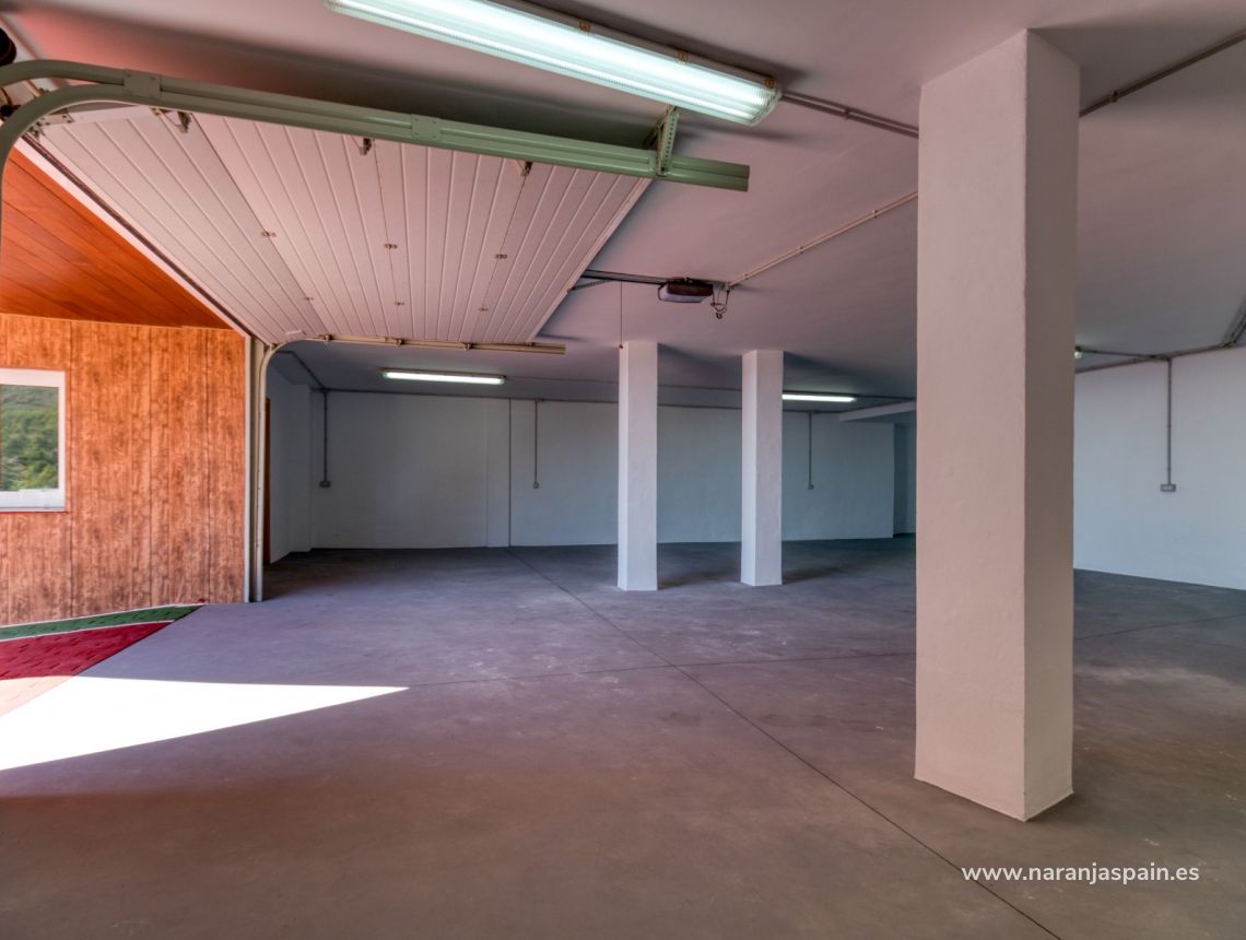 Sale - Villa - Málaga - Estepona