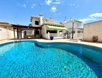 Sale - Villa - Orihuela Coast - La Zenia