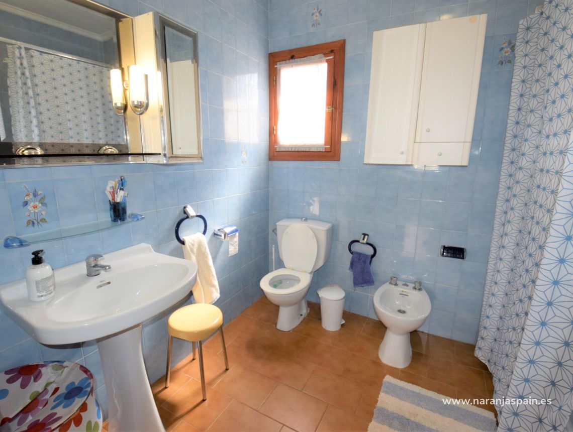 Sale - Villa - Orihuela Coast - La Zenia