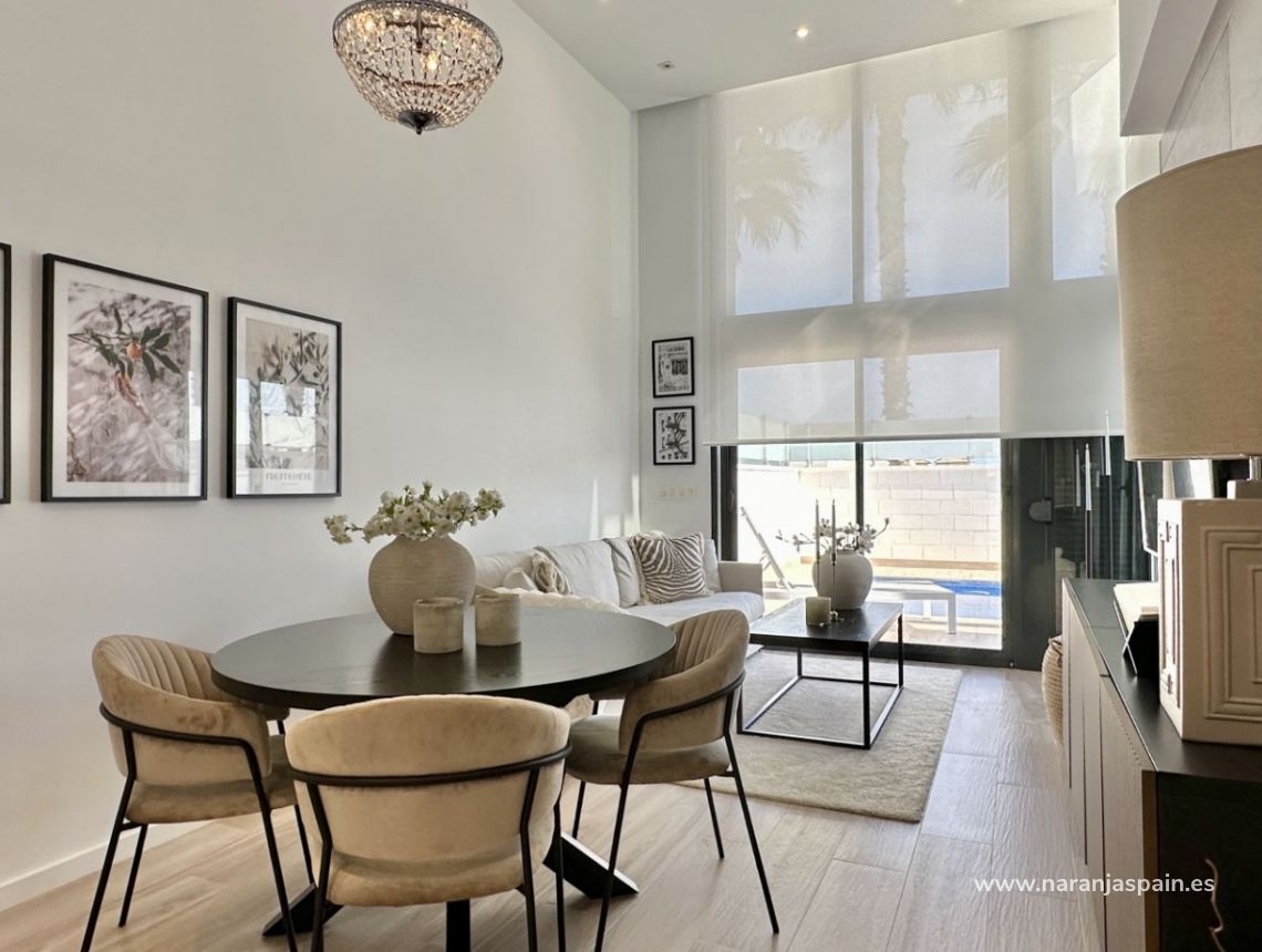 Sale - Villa - Orihuela Costa - Lomas de Cabo Roig