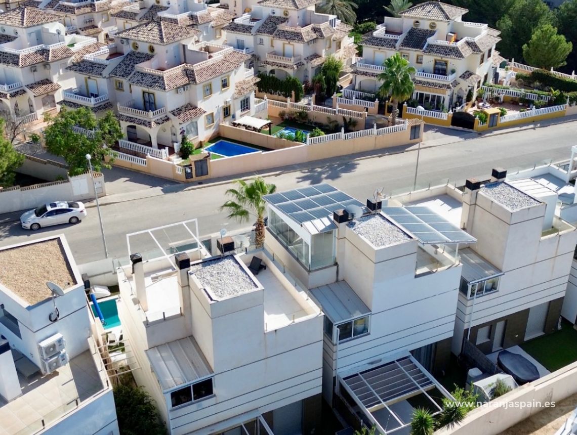 Sale - Villa - Orihuela Costa - Lomas de Cabo Roig