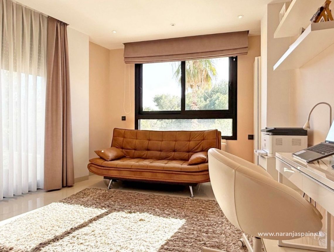 Sale - Villa - Orihuela Costa - Villamartín