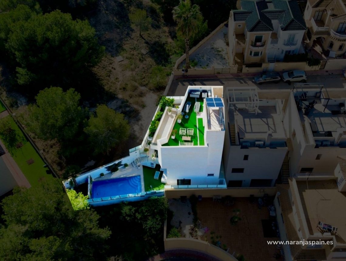 Sale - Villa - Orihuela Costa - Villamartín