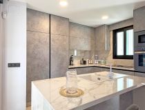 Sale - Villa - Orihuela Costa - Villamartín