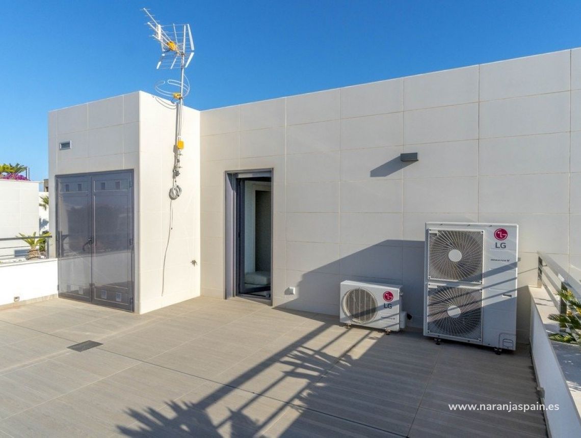 Sale - Villa - Orihuela Kusten - Agua Marina