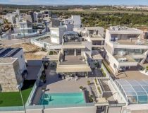 Sale - Villa - Orihuela Kusten - Campoamor