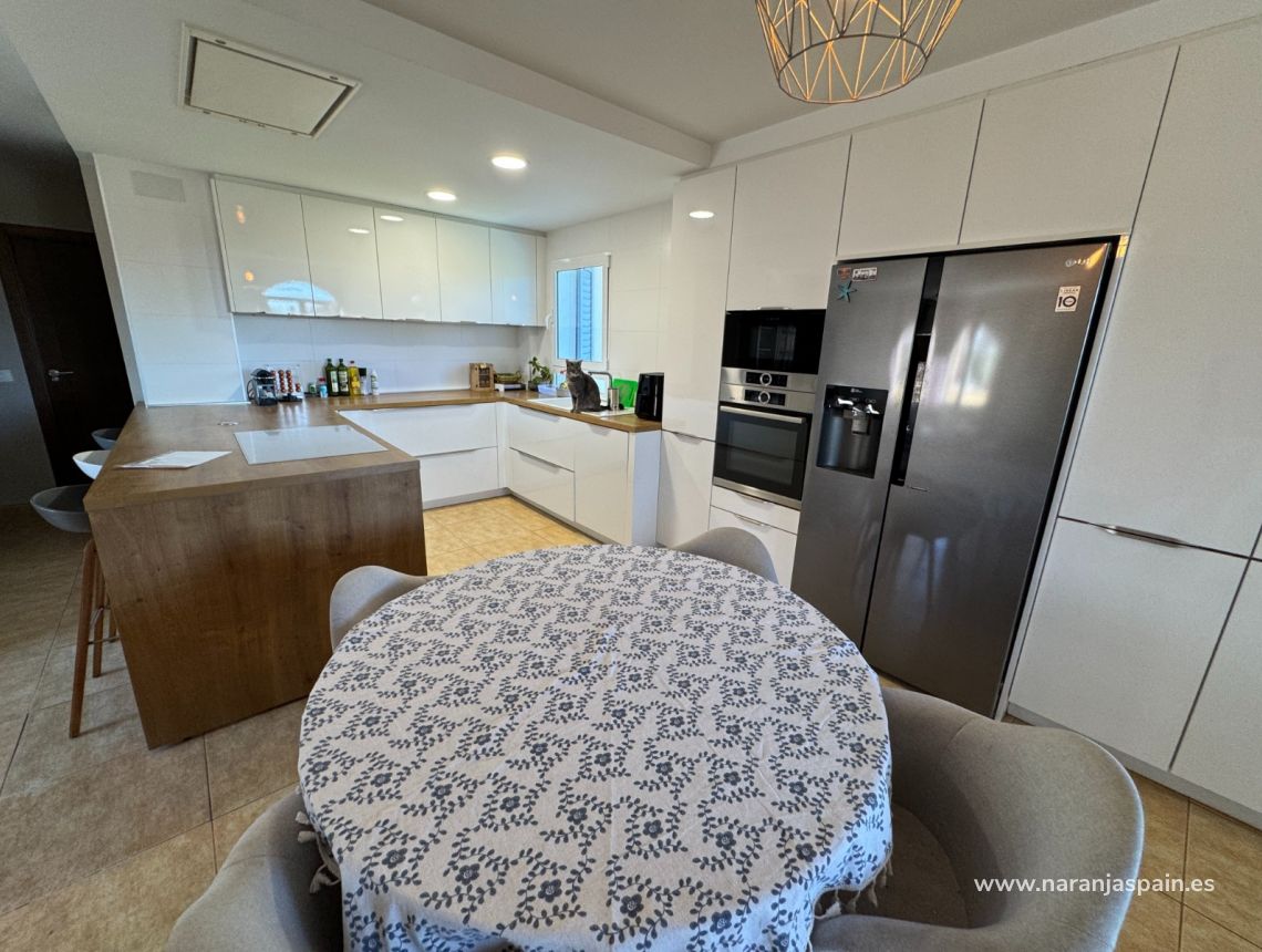 Sale - Villa - Orihuela Kusten - La Zenia