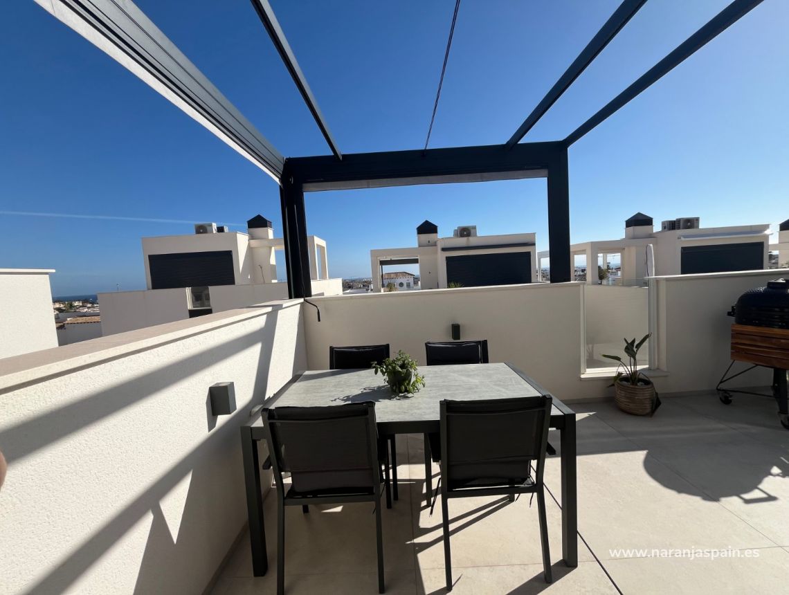 Sale - Villa - Orihuela Kusten - Punta Prima