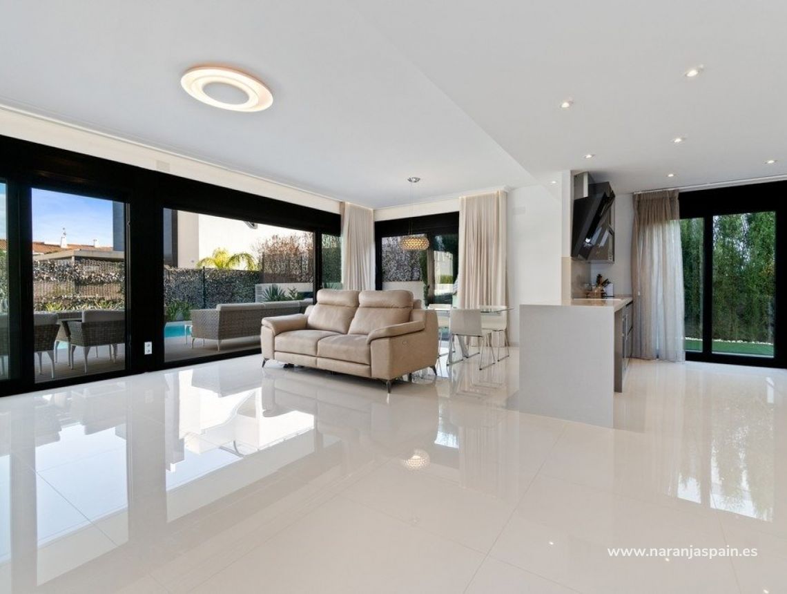 Sale - Villa - Ориуэла Коста  - Agua Marina