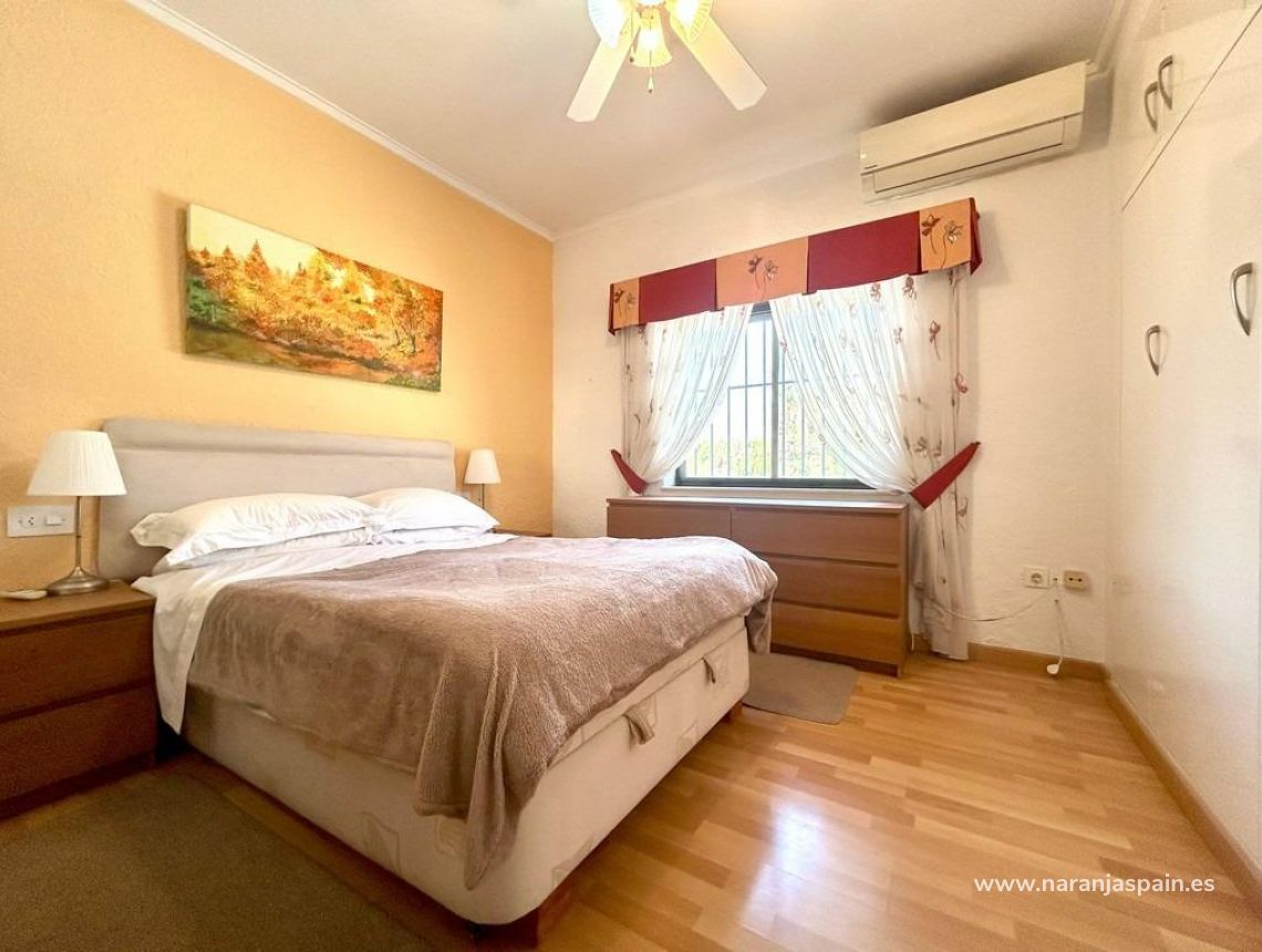 Sale - Villa - Ориуэла Коста  - Cabo Roig