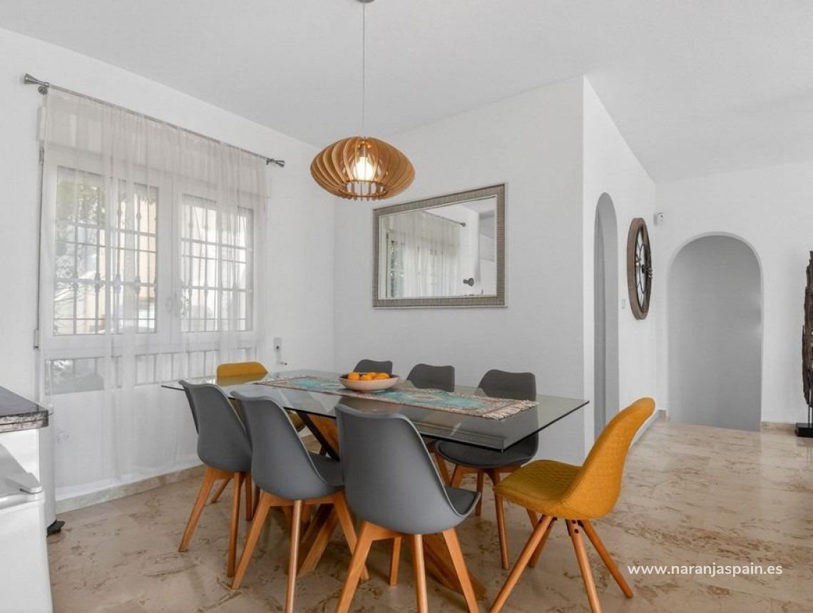 Sale - Villa - Ориуэла Коста  - Las Ramblas