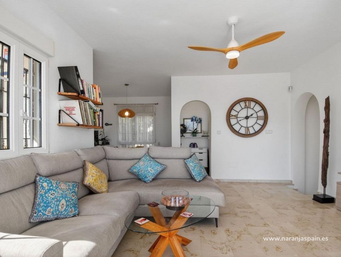 Sale - Villa - Ориуэла Коста  - Las Ramblas