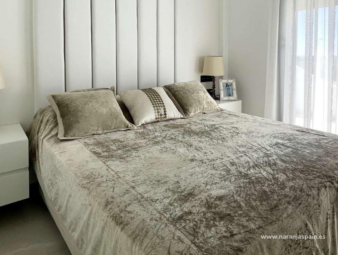 Sale - Villa - Рохалес - Ciudad Quesada