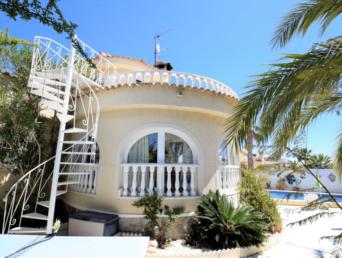 Sale - Villa - Rojales - Urb. Lo Pepin