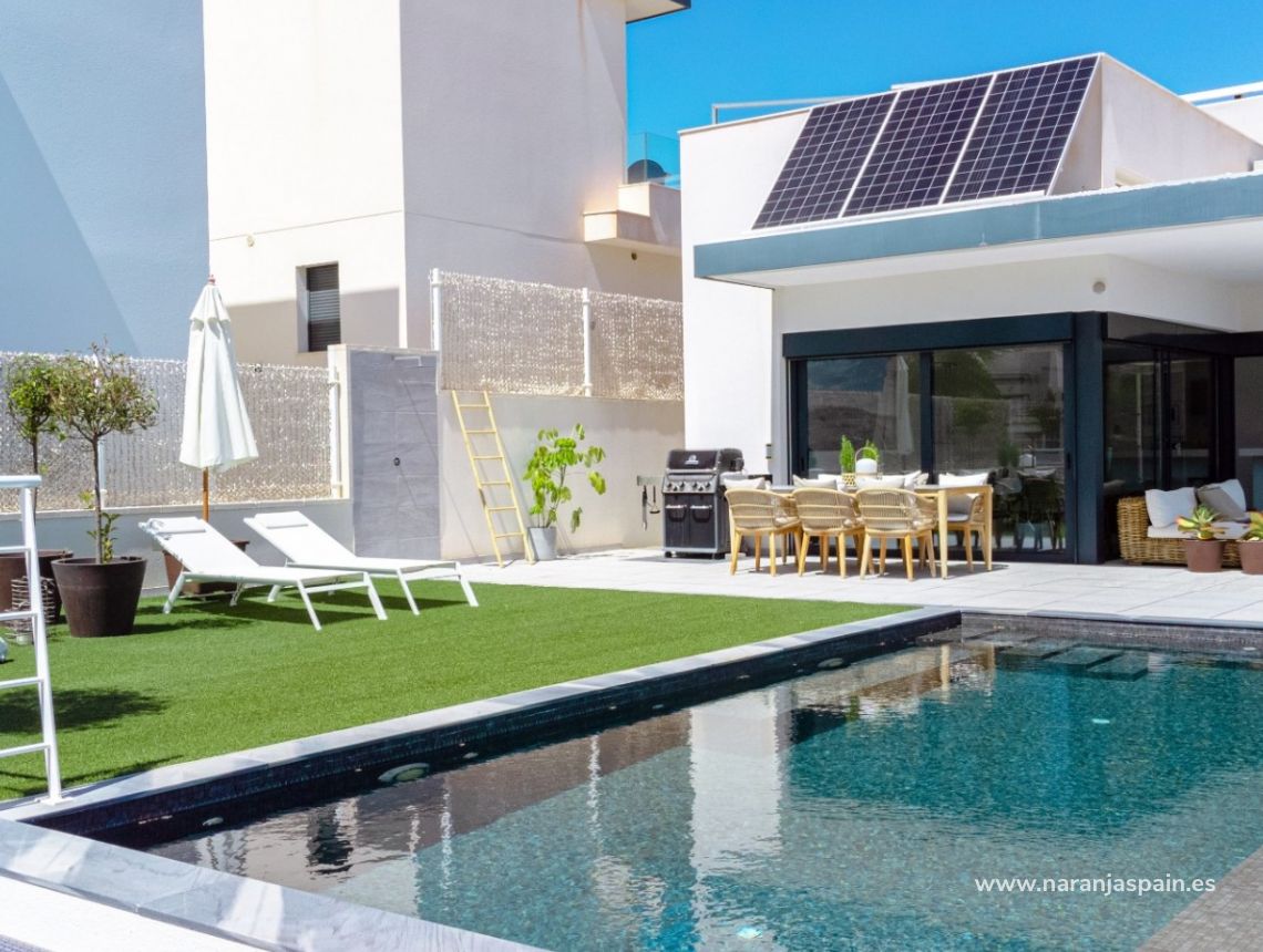 Sale - Villa - San Miguel de Salinas