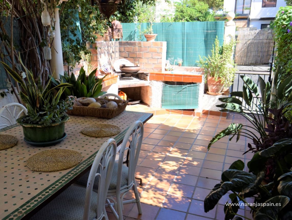 Sale - Villa - Santa Pola