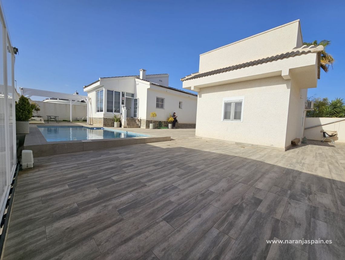 Sale - Villa - Сюудад Кесада - Ciudad quesada